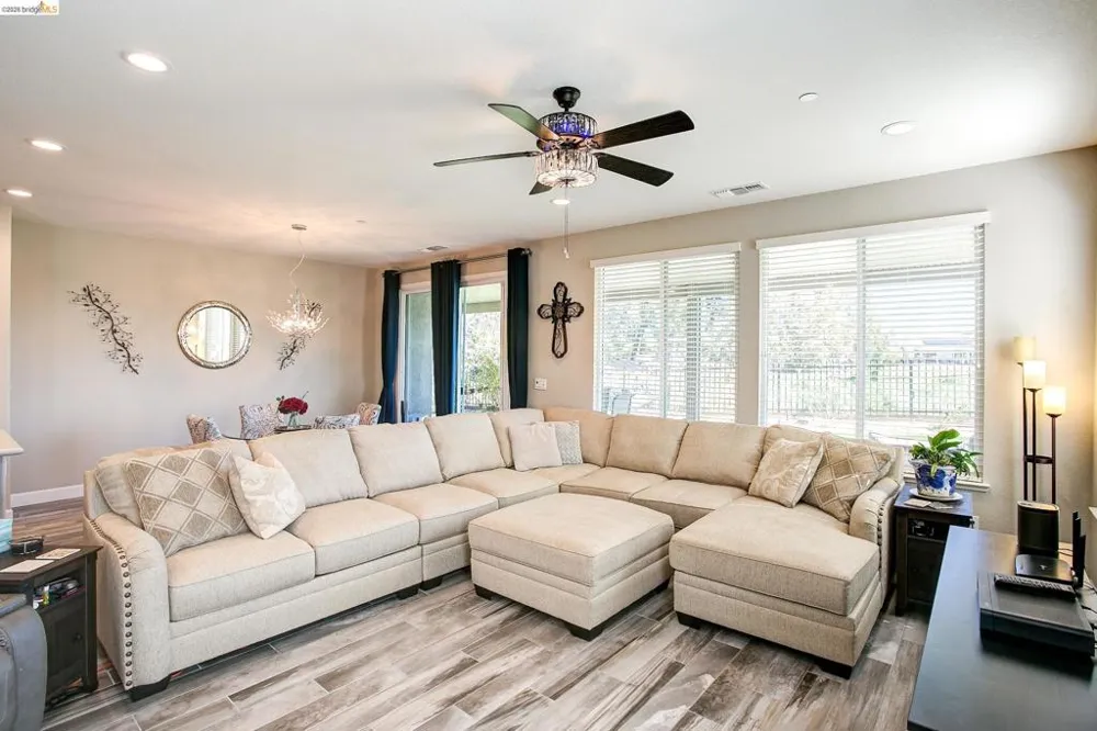 653 Waterwood Dr Rio Vista, CA 94571
