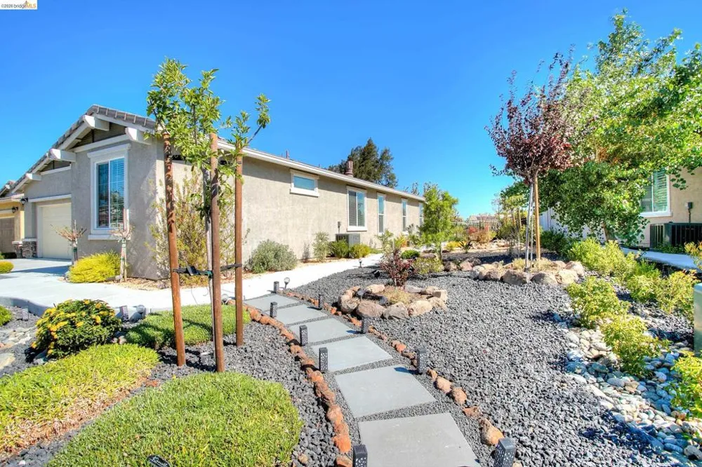 653 Waterwood Dr Rio Vista, CA 94571