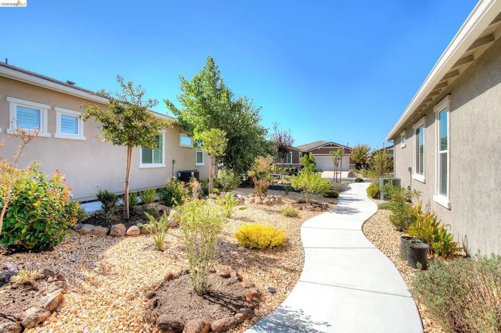 653 Waterwood Dr Rio Vista, CA 94571