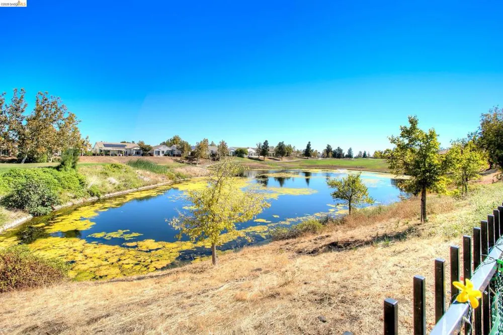 653 Waterwood Dr Rio Vista, CA 94571