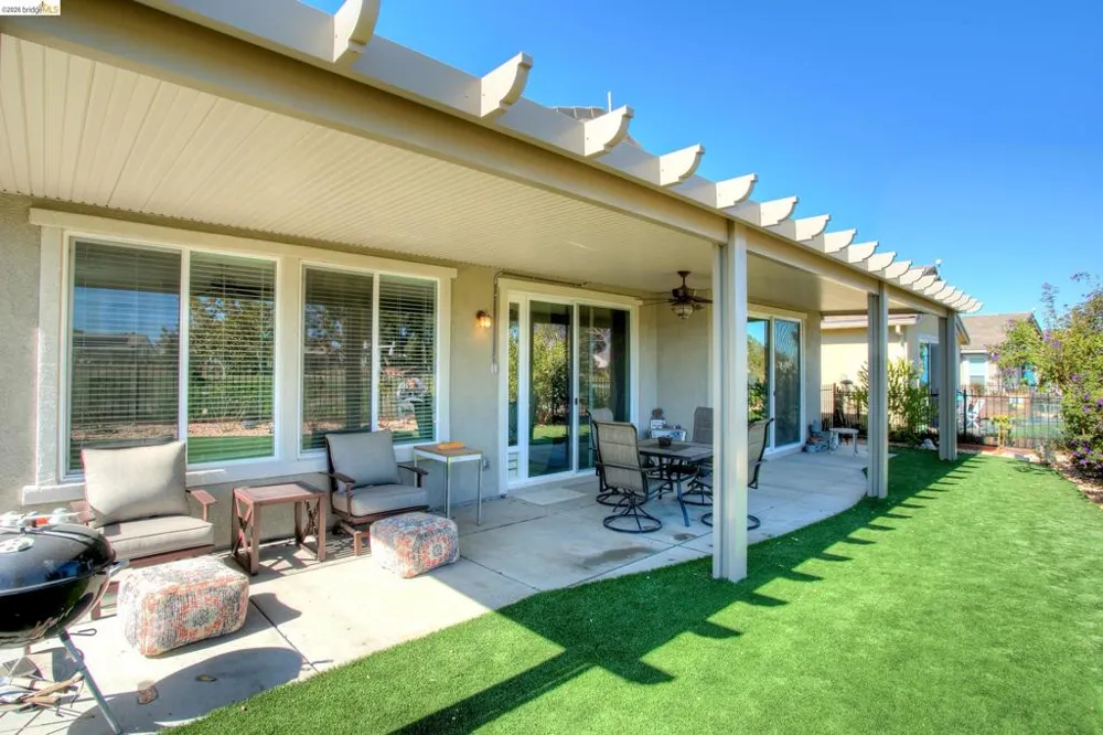 653 Waterwood Dr Rio Vista, CA 94571