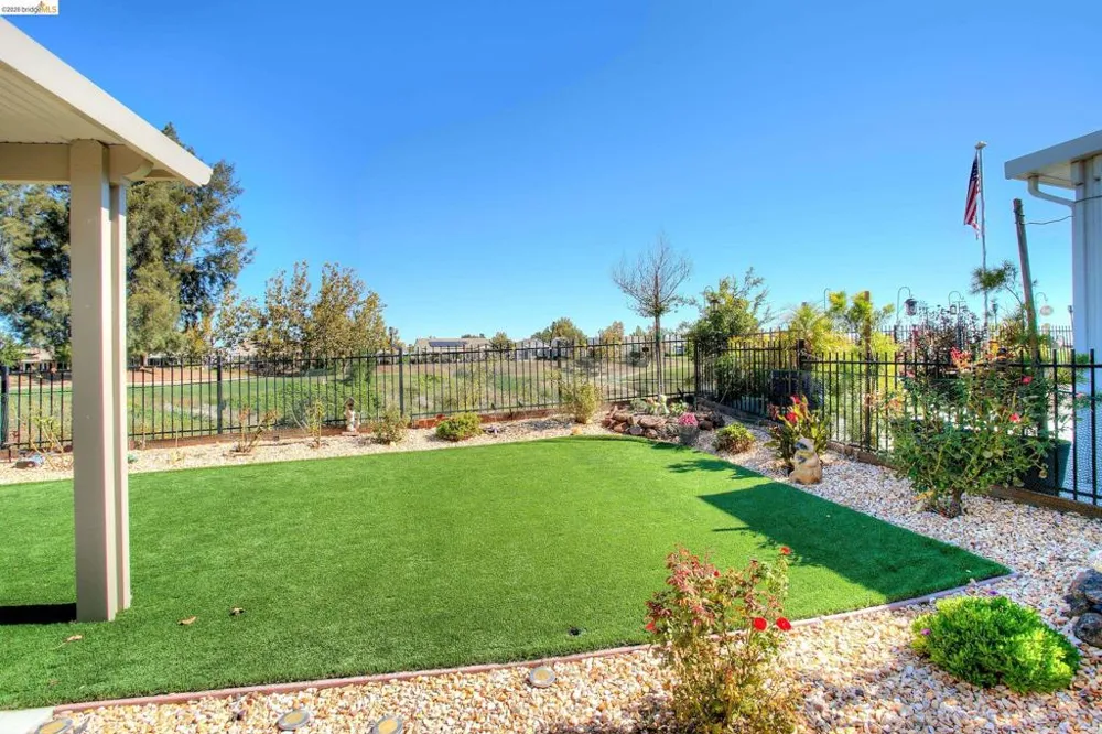 653 Waterwood Dr Rio Vista, CA 94571