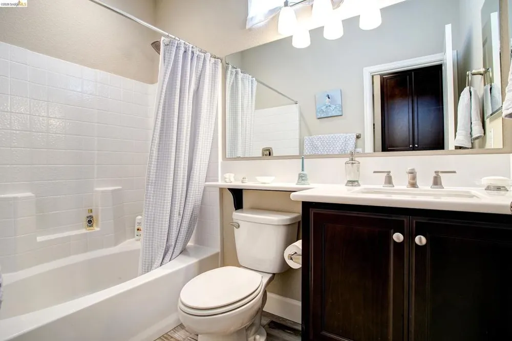 653 Waterwood Dr Rio Vista, CA 94571