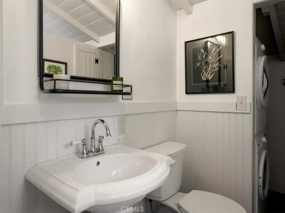 2512 Pineridge Cambria, CA 93428