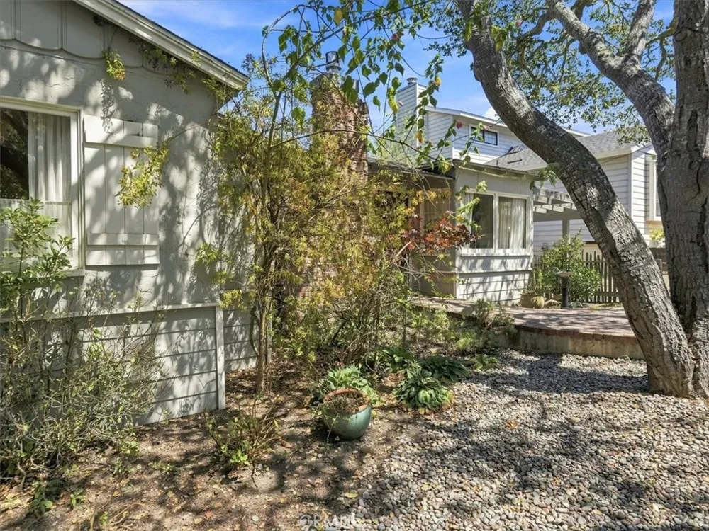 2512 Pineridge Cambria, CA 93428