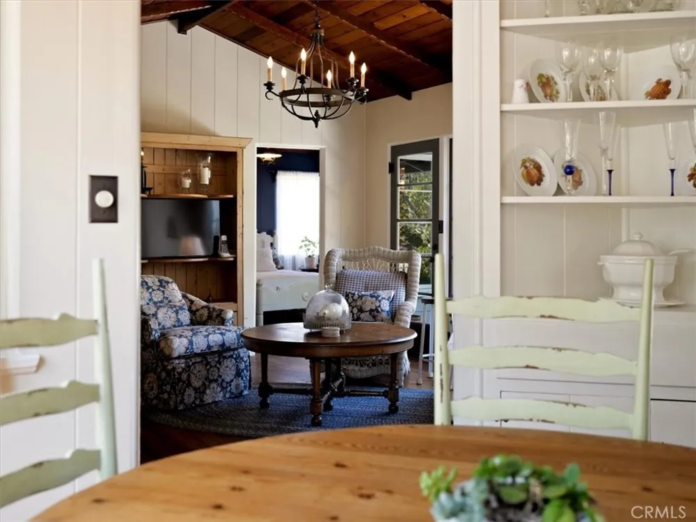 2512 Pineridge Cambria, CA 93428