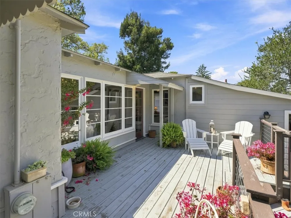 2512 Pineridge Cambria, CA 93428