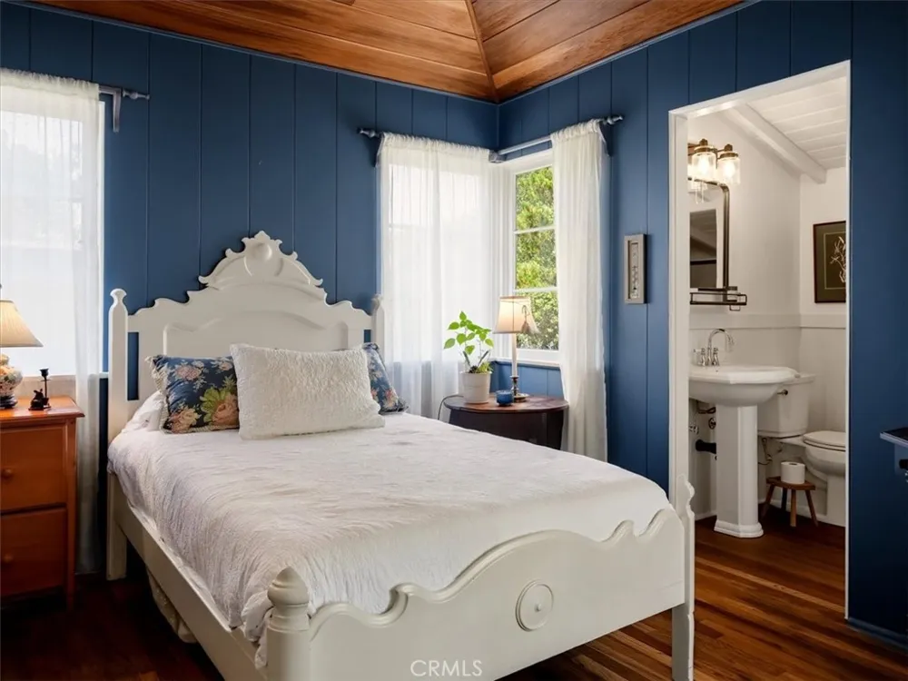 2512 Pineridge Cambria, CA 93428