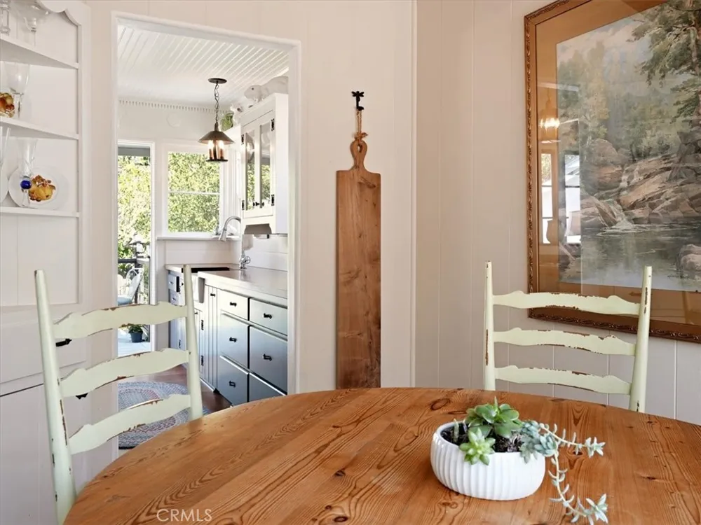 2512 Pineridge Cambria, CA 93428