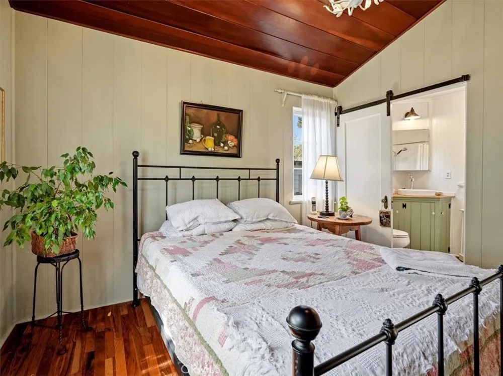 2512 Pineridge Cambria, CA 93428