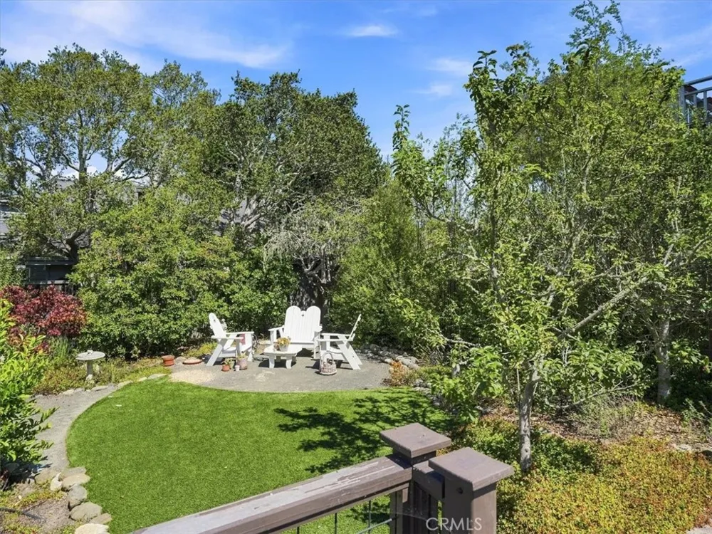 2512 Pineridge Cambria, CA 93428