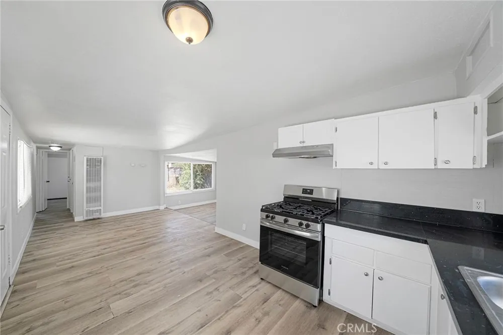 15227 Plum Cabazon, CA 92230