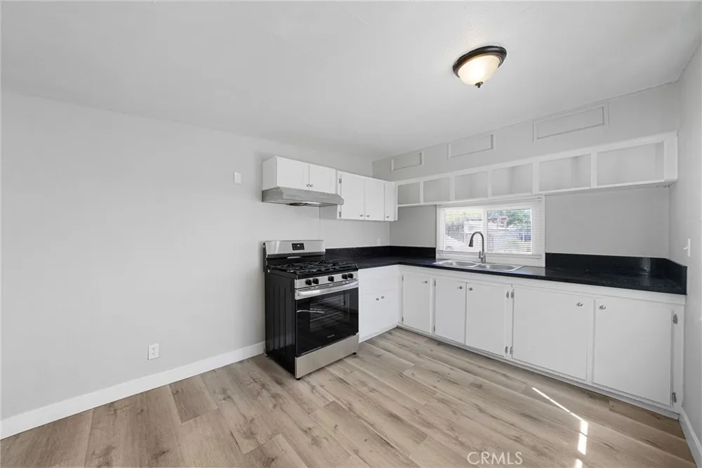 15227 Plum Cabazon, CA 92230