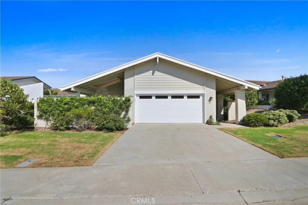 35 Whitewater Corona del Mar, CA 92625