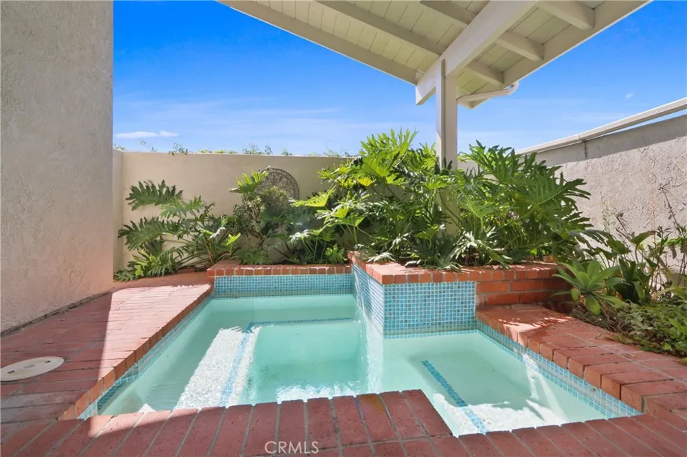 35 Whitewater Corona del Mar, CA 92625