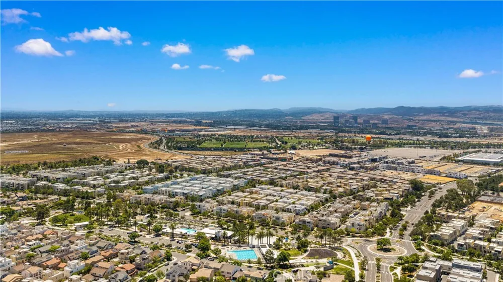 168 Terrapin Irvine, CA 92618