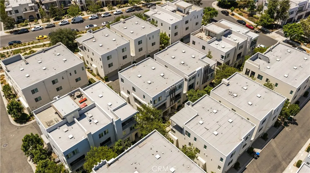 168 Terrapin Irvine, CA 92618