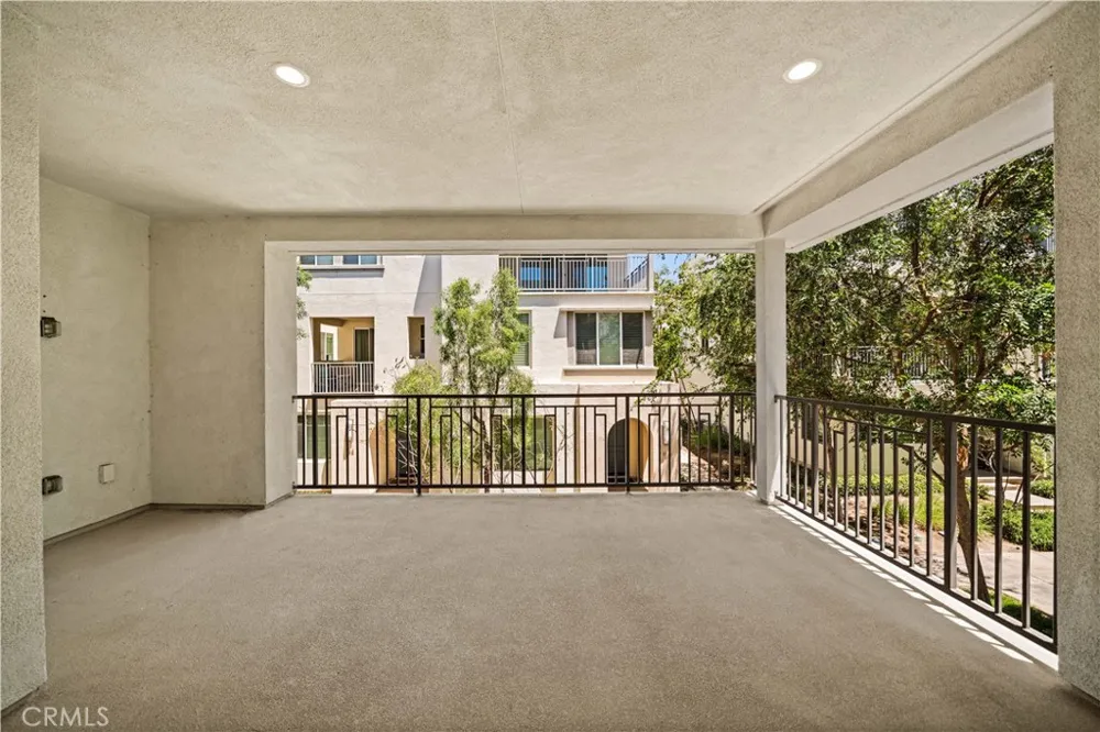 168 Terrapin Irvine, CA 92618