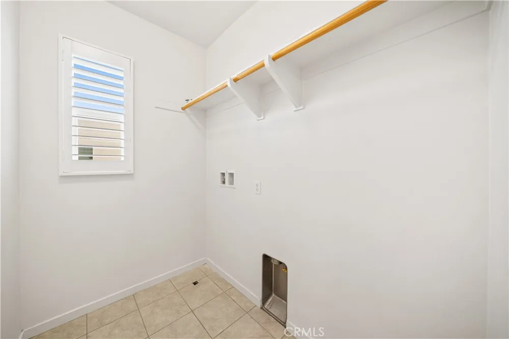 168 Terrapin Irvine, CA 92618