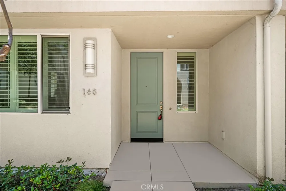 168 Terrapin Irvine, CA 92618