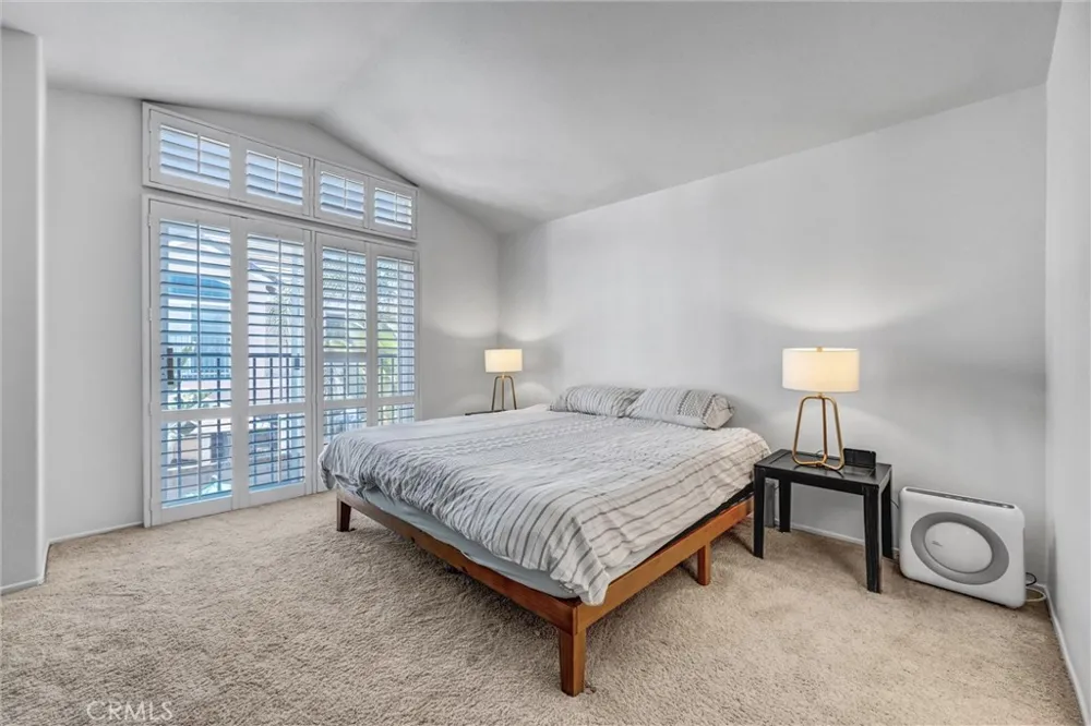 1172 Davis Placentia, CA 92870