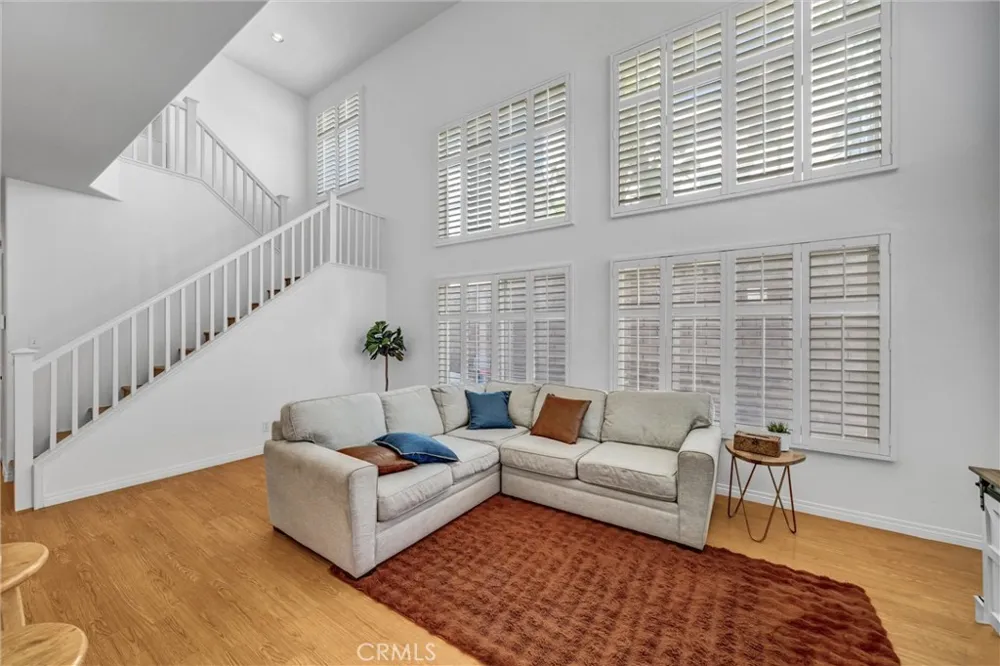 1172 Davis Placentia, CA 92870