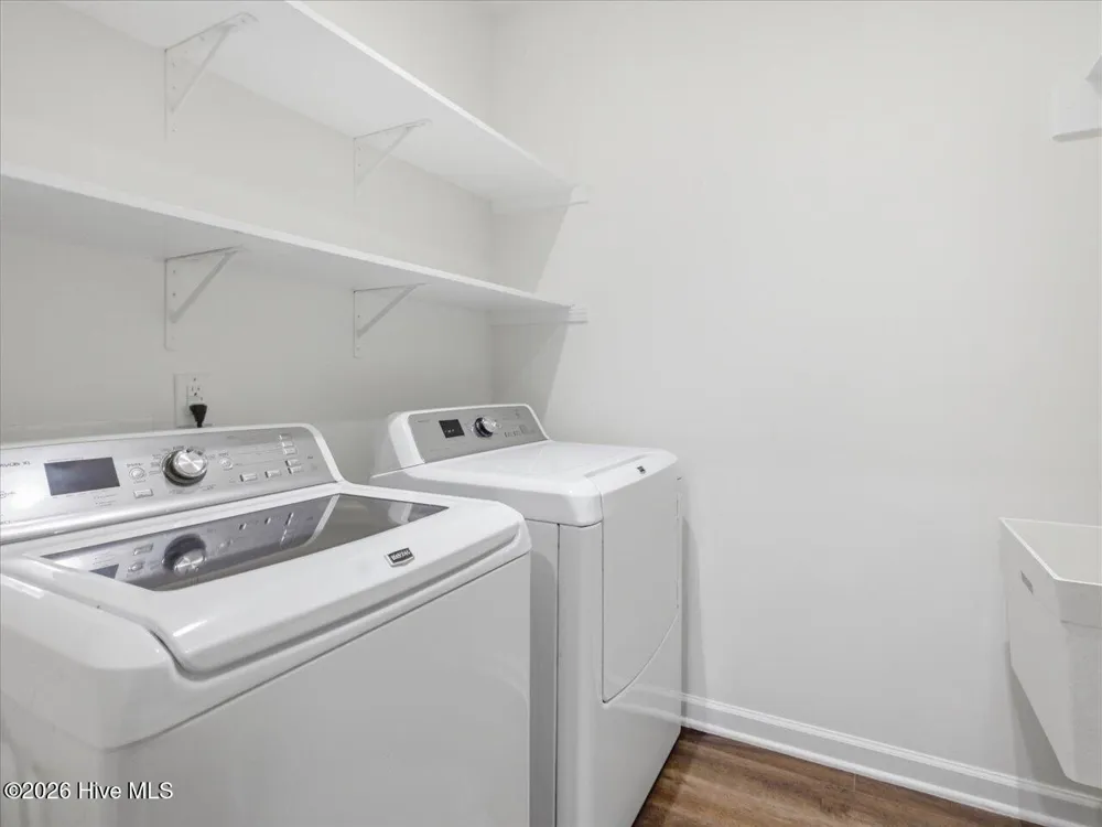 10163 Bessborough Drive Raleigh, NC 27617