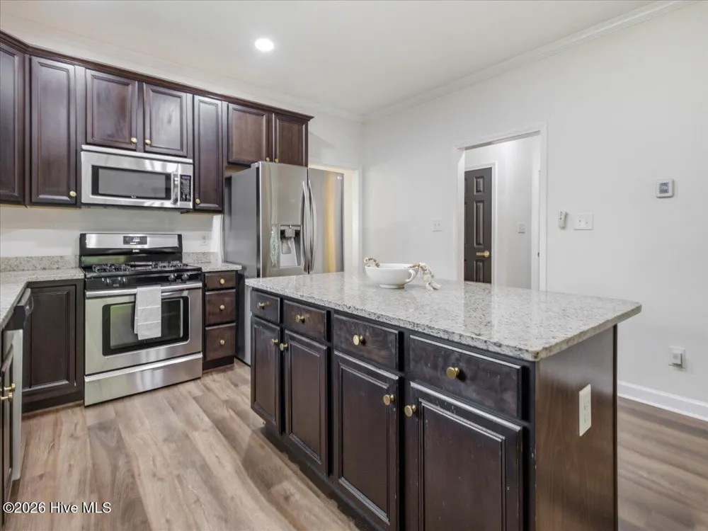 10163 Bessborough Drive Raleigh, NC 27617