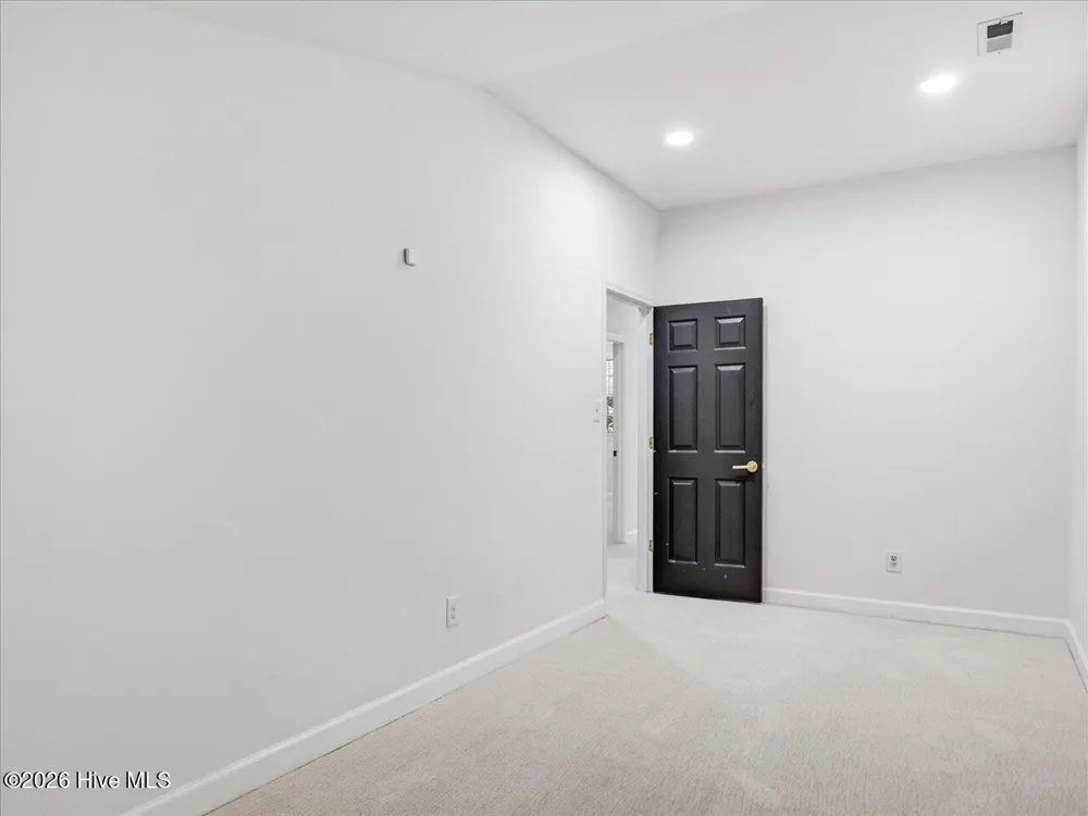 10163 Bessborough Drive Raleigh, NC 27617