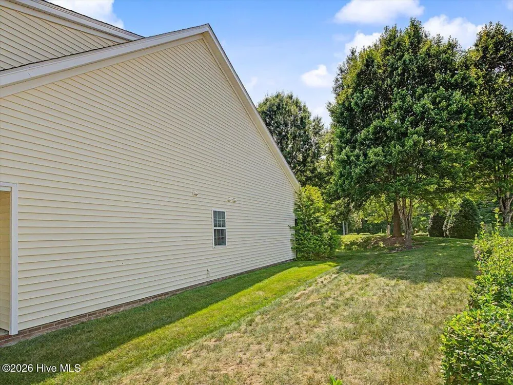 10163 Bessborough Drive Raleigh, NC 27617