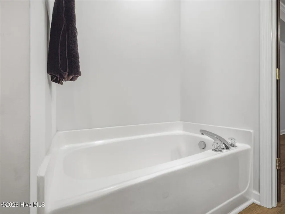 10163 Bessborough Drive Raleigh, NC 27617