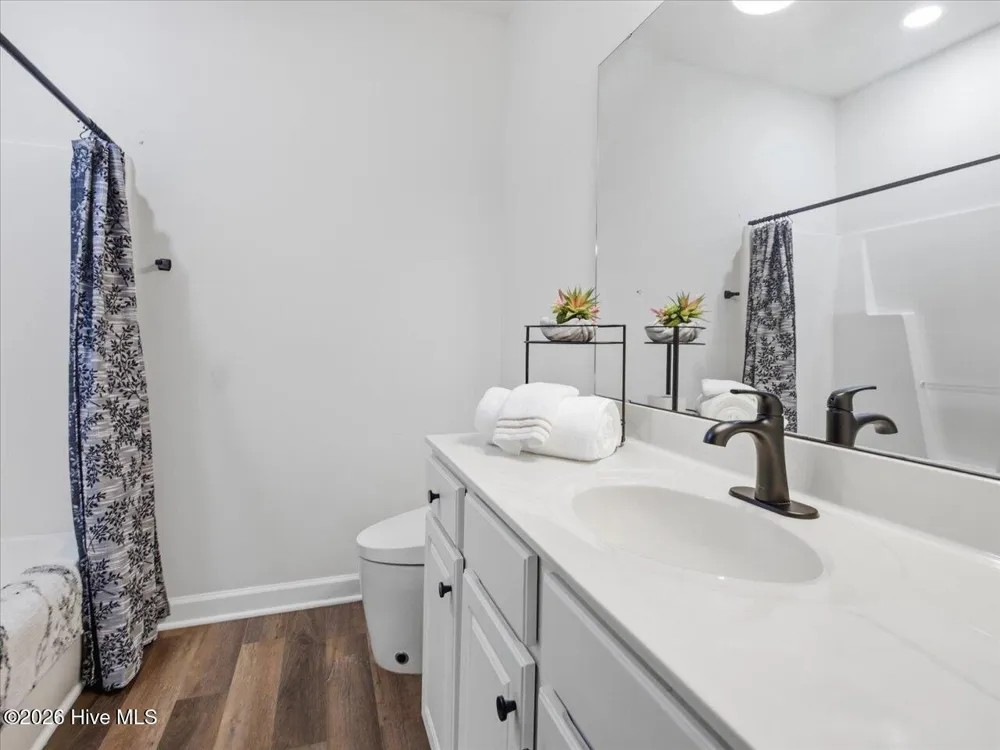10163 Bessborough Drive Raleigh, NC 27617