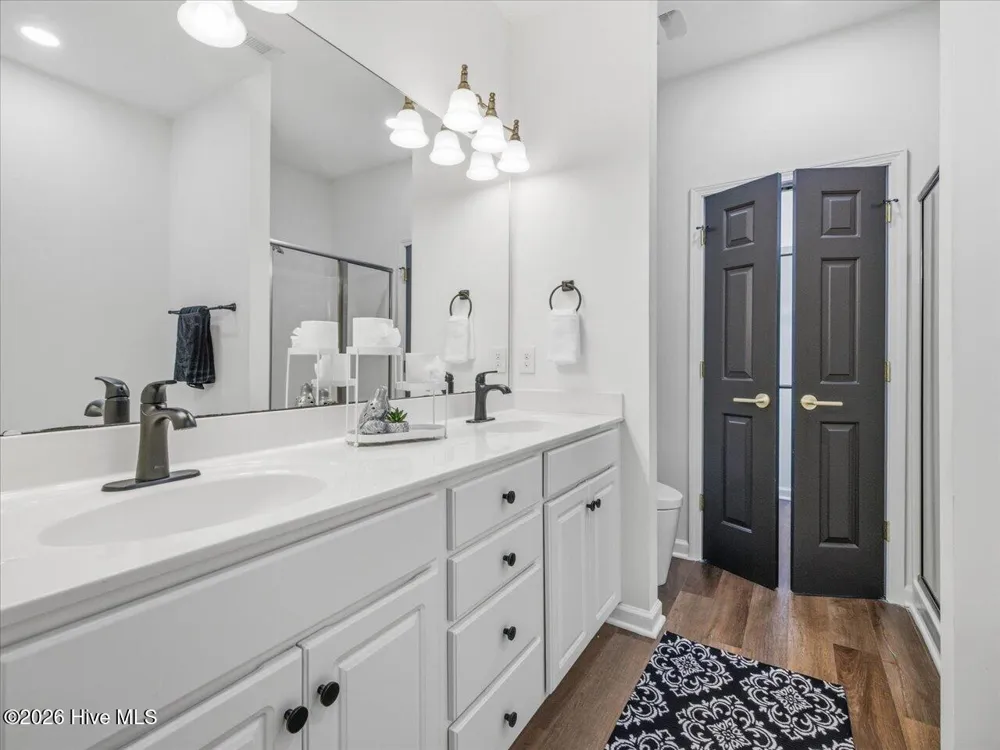 10163 Bessborough Drive Raleigh, NC 27617