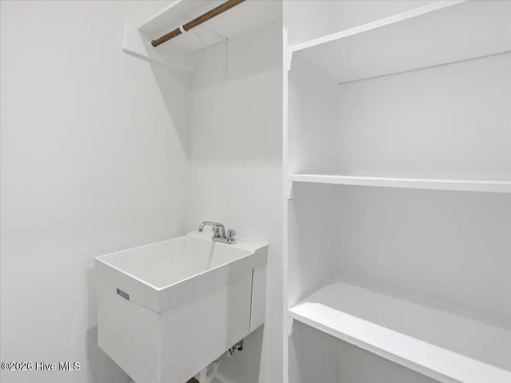 10163 Bessborough Drive Raleigh, NC 27617
