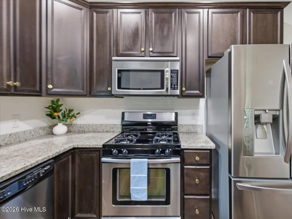 10163 Bessborough Drive Raleigh, NC 27617