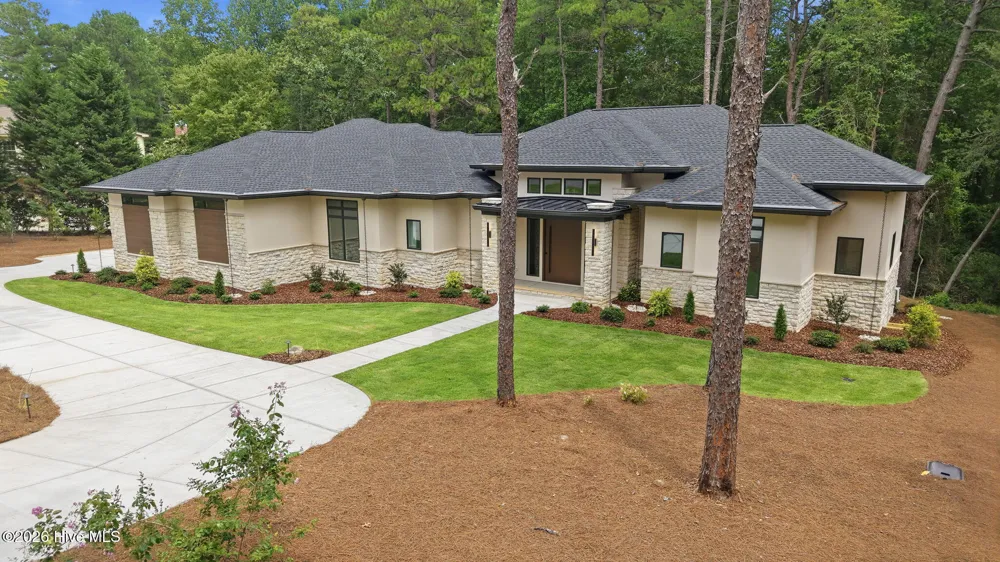 35 Woodenbridge Lane Pinehurst, NC 28374