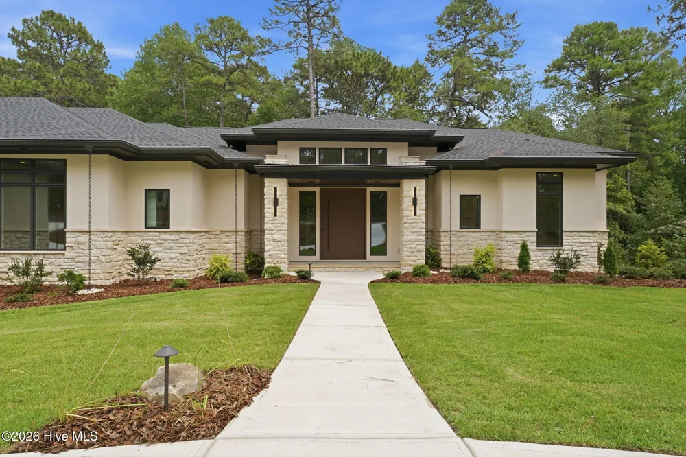 35 Woodenbridge Lane Pinehurst, NC 28374