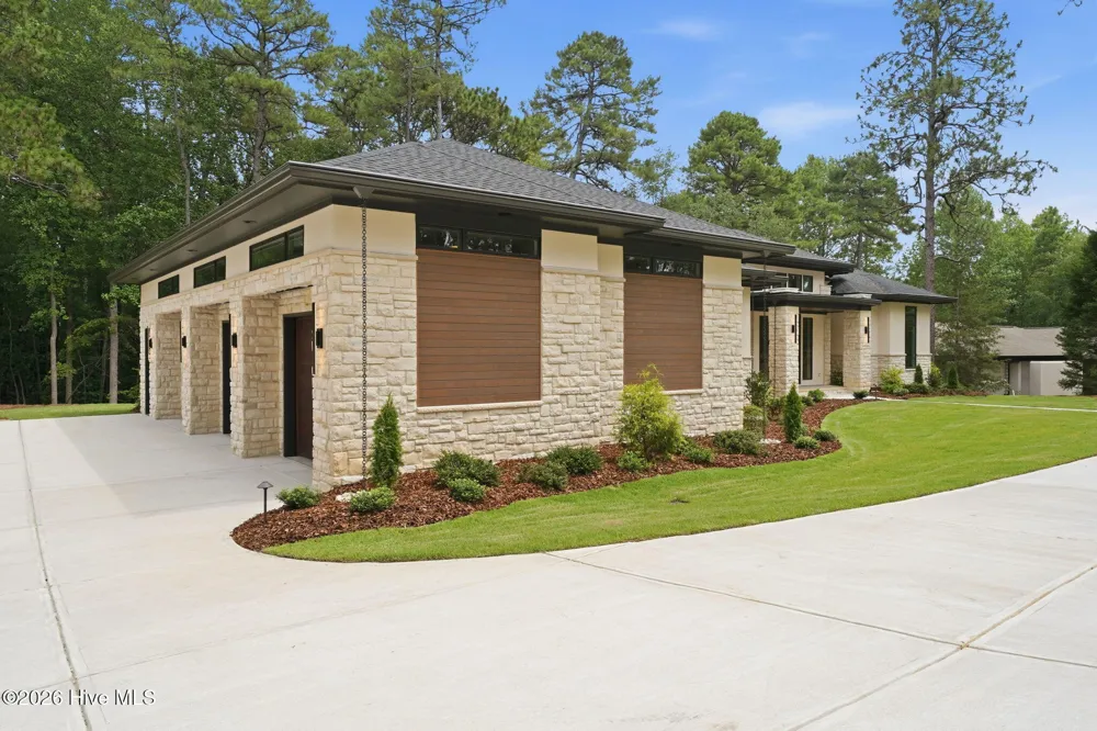 35 Woodenbridge Lane Pinehurst, NC 28374