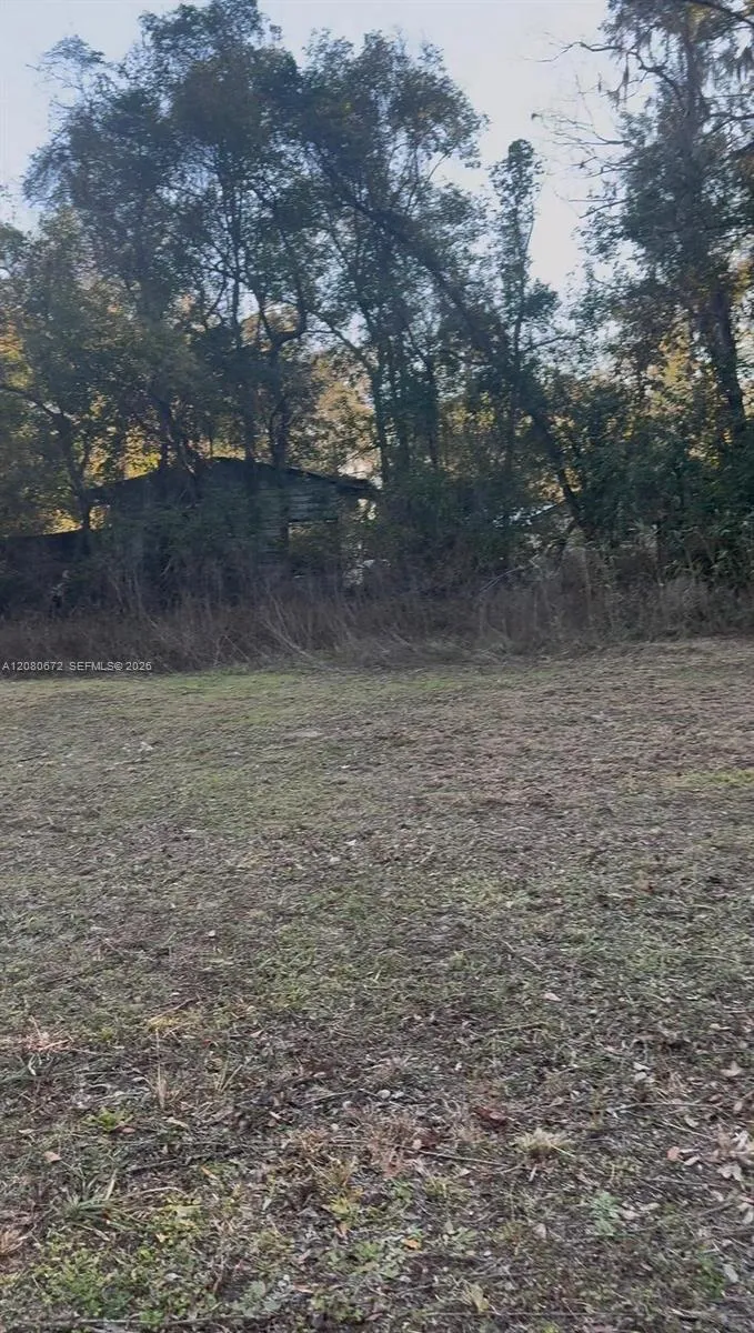 2212 NE Washington ST Other City - In The State Of Florida, FL 32055
