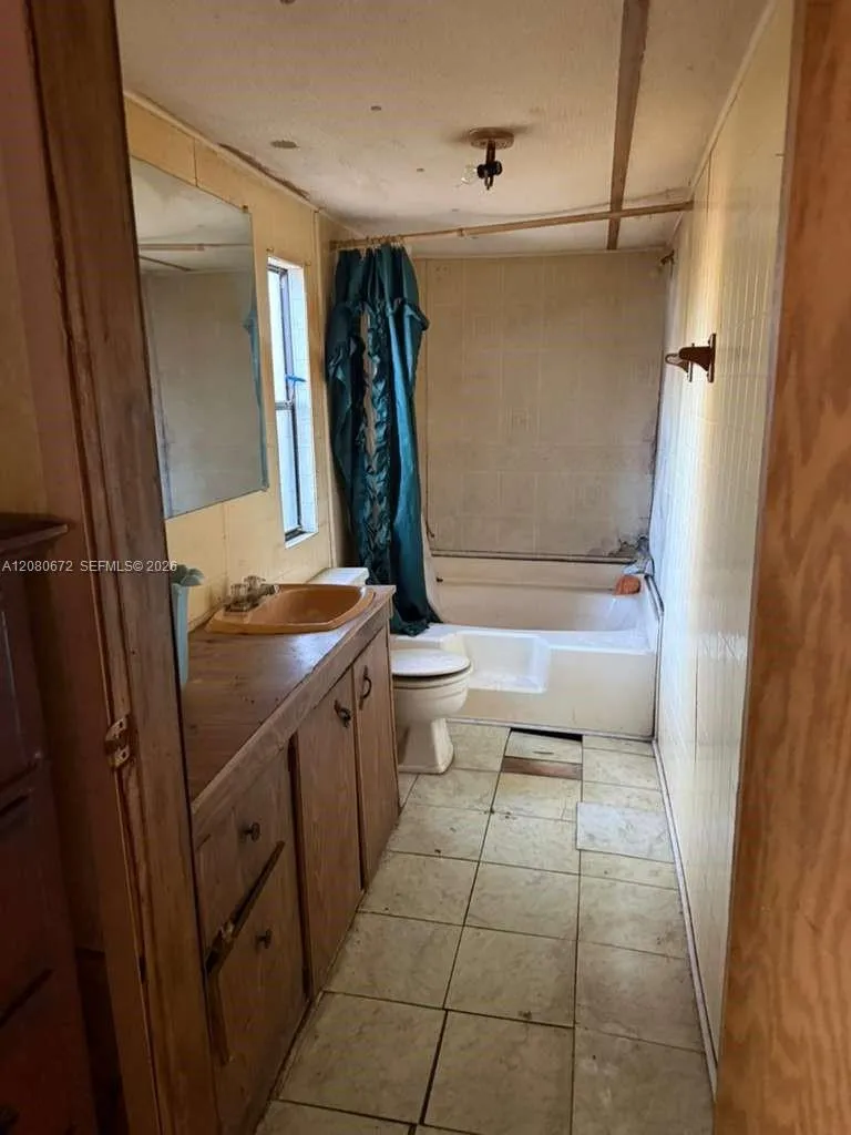 2212 NE Washington ST Other City - In The State Of Florida, FL 32055