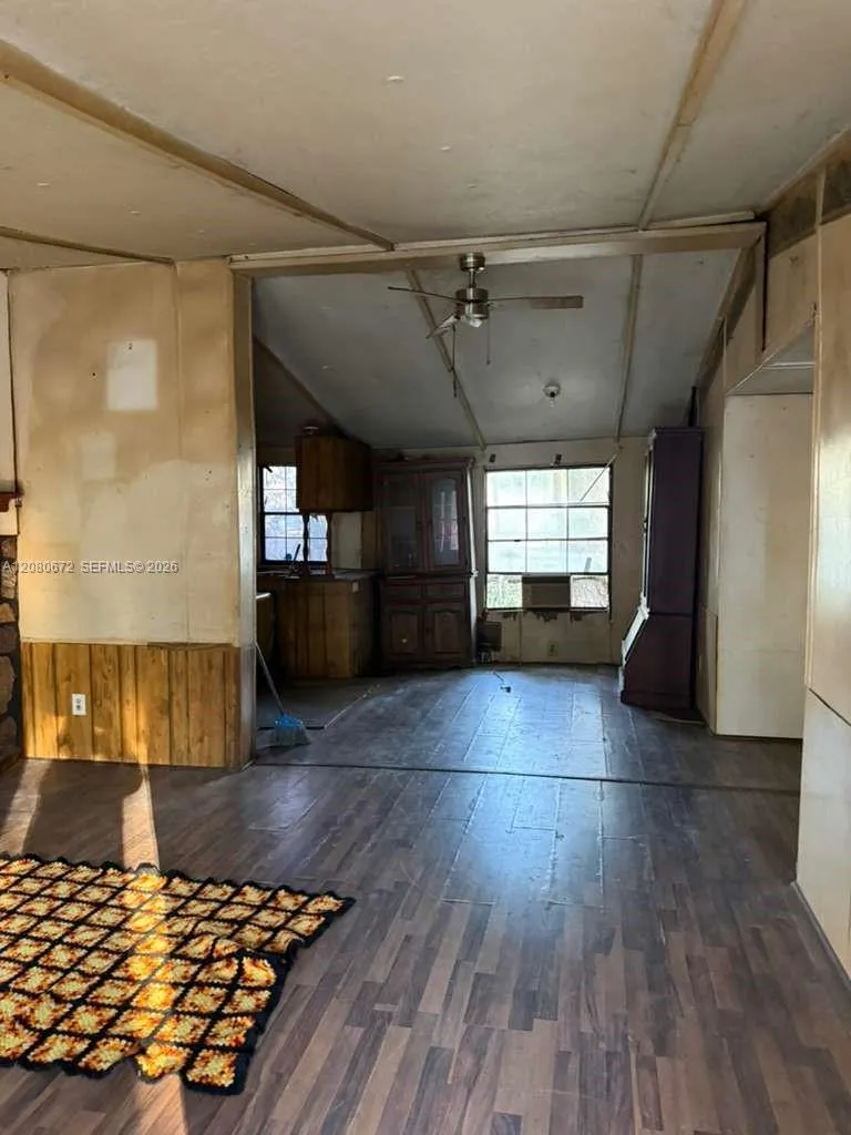 2212 NE Washington ST Other City - In The State Of Florida, FL 32055