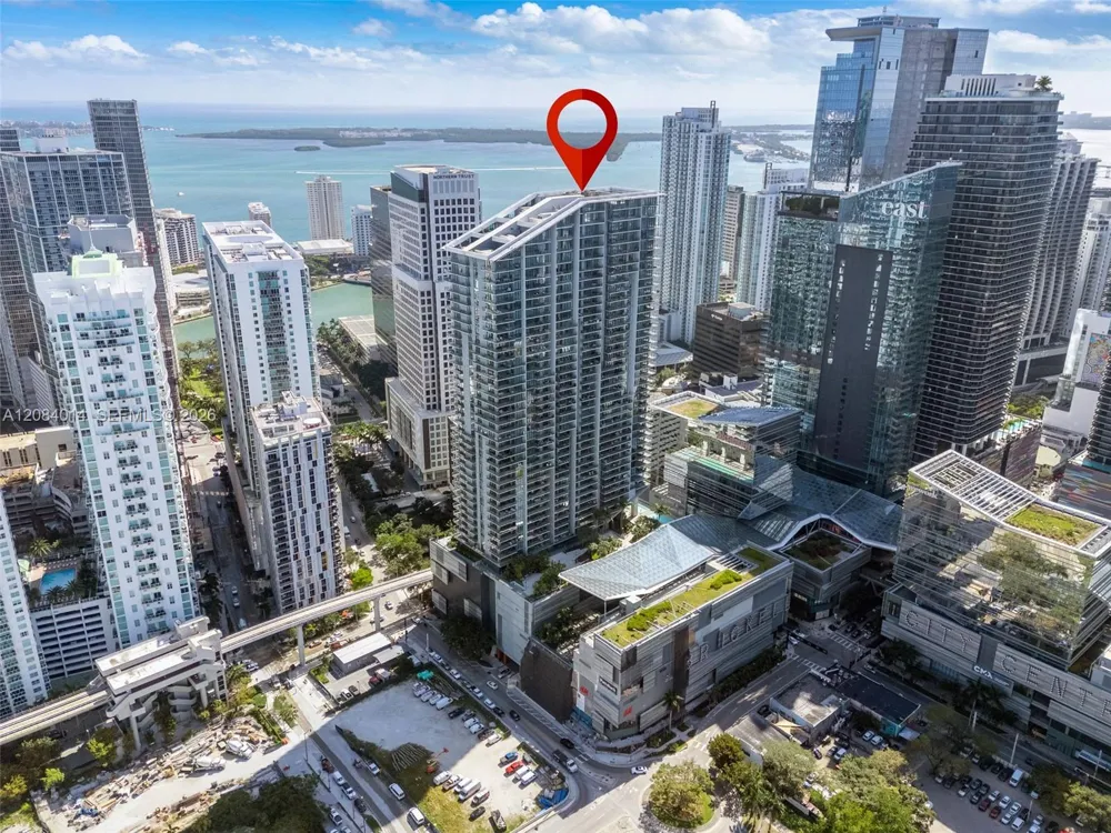 68 SE 6th St #2406 Miami, FL 33131