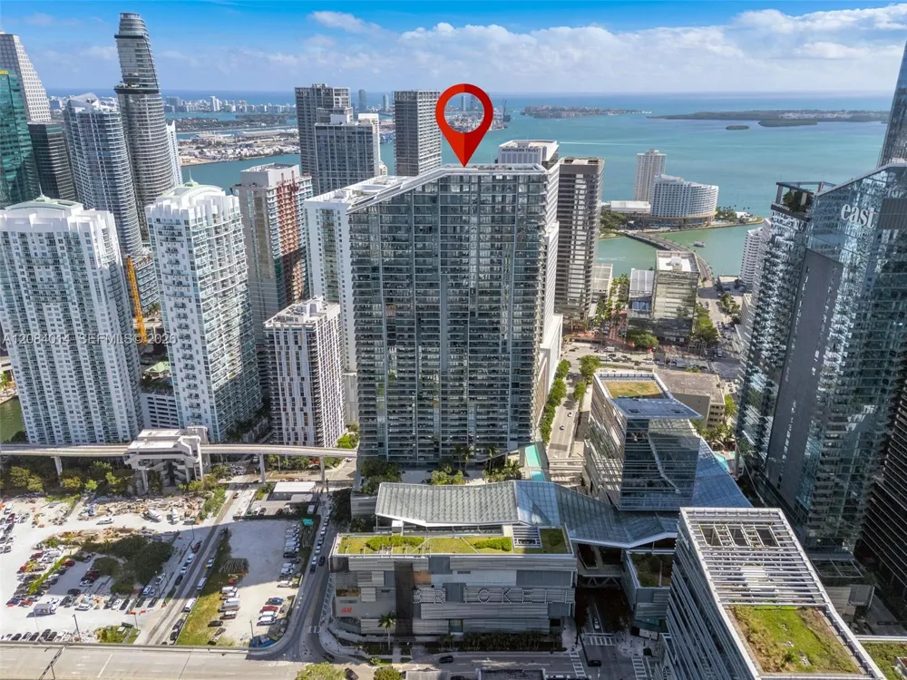 68 SE 6th St #2406 Miami, FL 33131