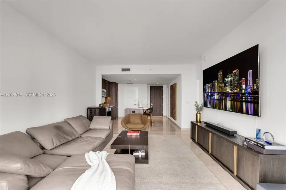 68 SE 6th St #2406 Miami, FL 33131