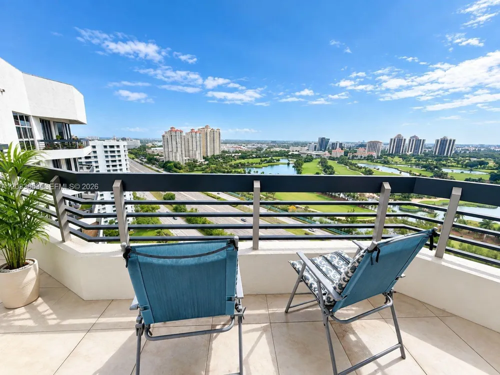 3400 NE 192nd St #PH7 Aventura, FL 33180