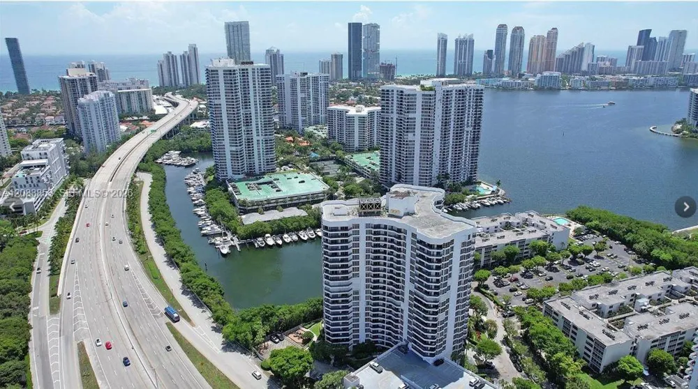 3400 NE 192nd St #PH7 Aventura, FL 33180