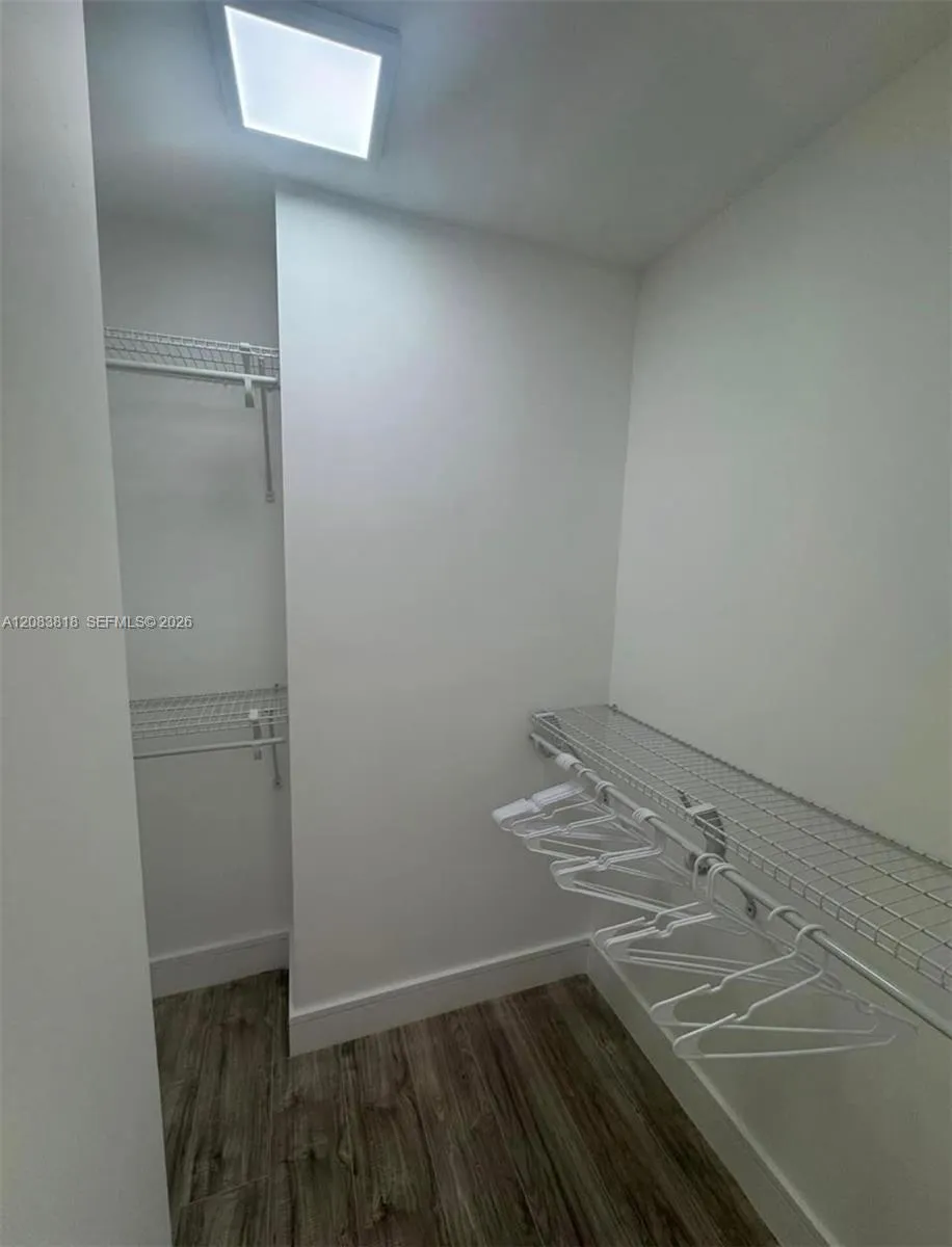15201 NE 6th Ave #C210 Miami, FL 33162