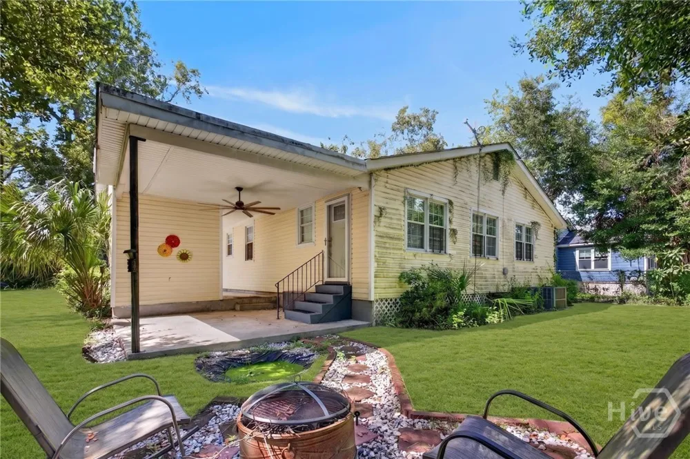412 Lawton Avenue Savannah, GA 31404