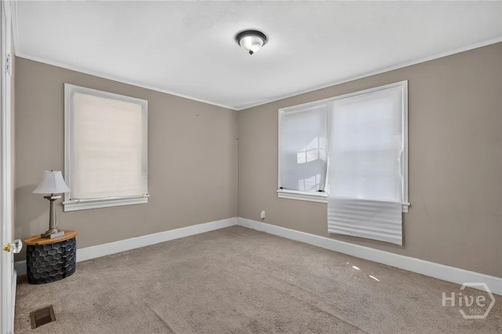 412 Lawton Avenue Savannah, GA 31404