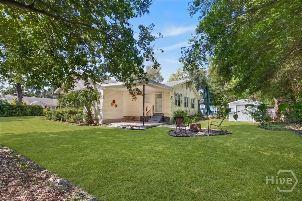 412 Lawton Avenue Savannah, GA 31404